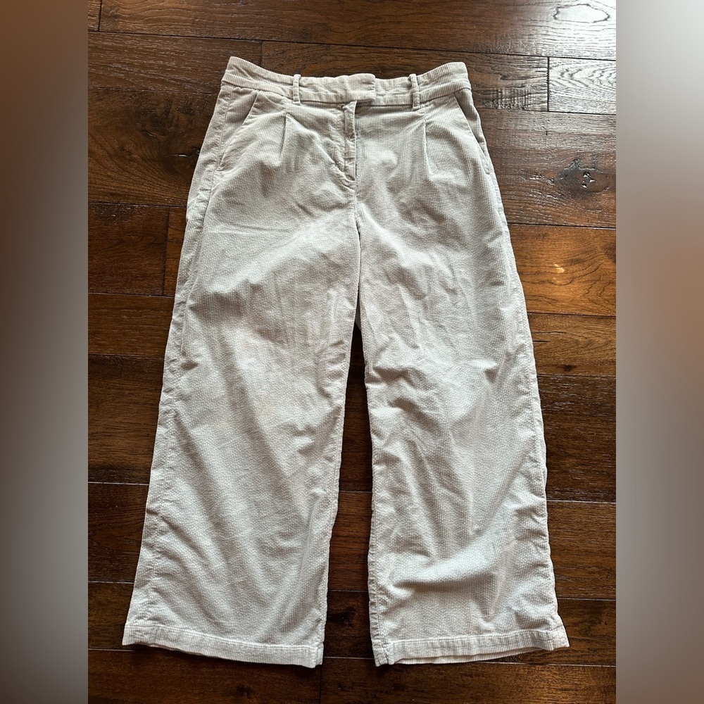 American Eagle Outfitters Wide- Leg Trouser Light Gray Pants- size 10 Short